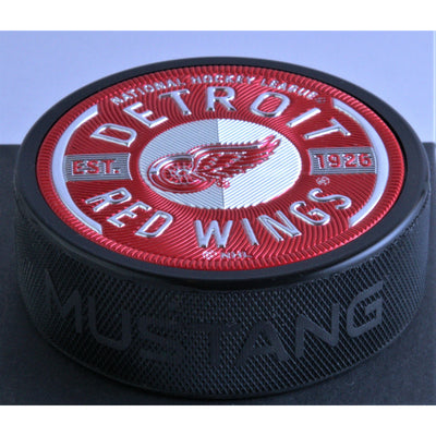 Detroit Red Wings Hockey Puck:  TrimFlexx 3D Metallic Emblem
